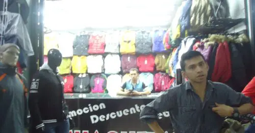 CHAQUETAS CARRERA 10 CON 9 CHAQUETAS CARRERA 10 CON 9